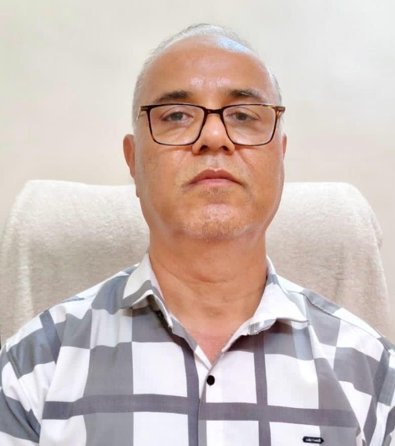 Vd. Nandlal Kundanani, Principal